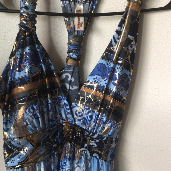 Dress - Picture 3 of 4